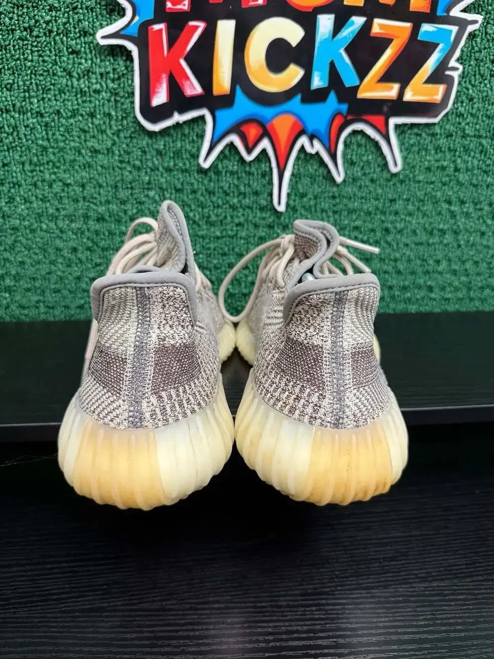 Adidas Yeezy Boost 350 V2 Zyon Men’s Size 10.5 Pre-Owned
